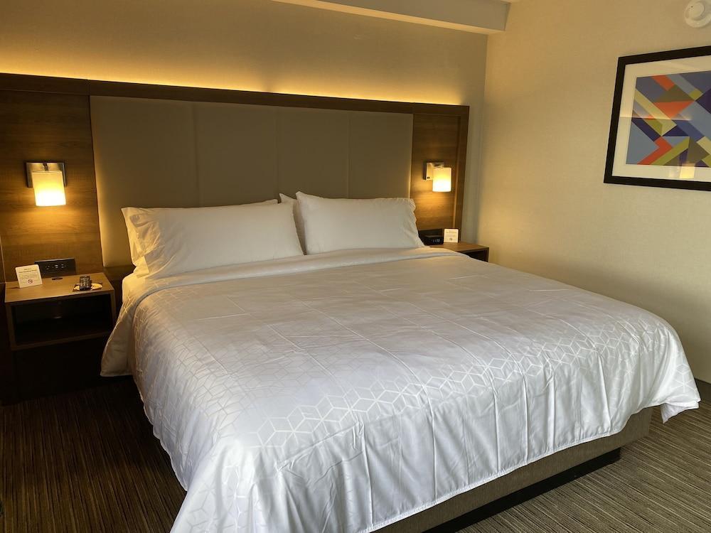 Holiday Inn Express & Suites Chatsworth By Ihg Λος Άντζελες Εξωτερικό φωτογραφία