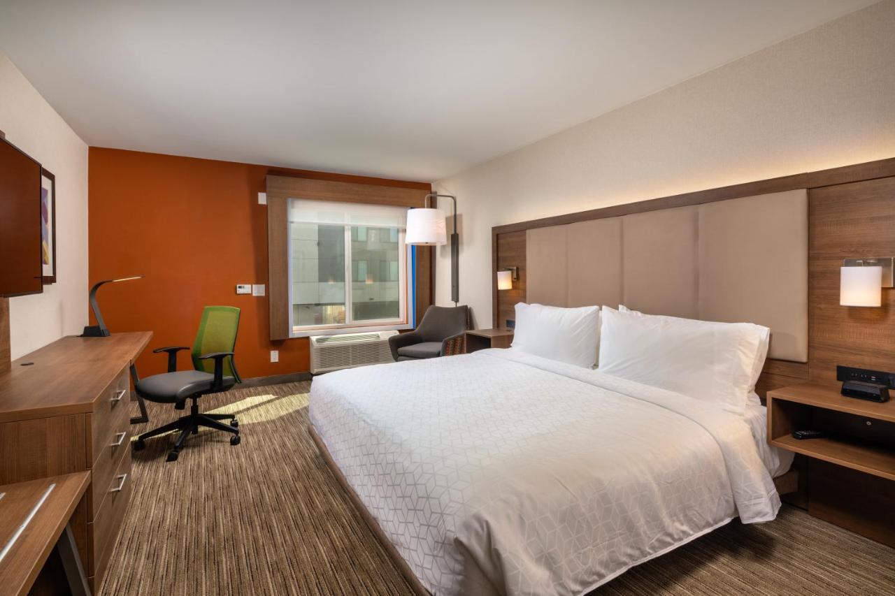 Holiday Inn Express & Suites Chatsworth By Ihg Λος Άντζελες Εξωτερικό φωτογραφία