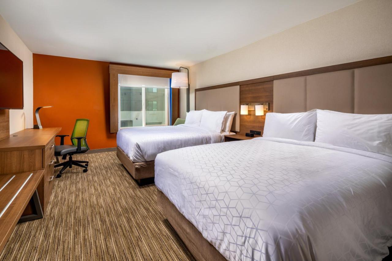 Holiday Inn Express & Suites Chatsworth By Ihg Λος Άντζελες Εξωτερικό φωτογραφία