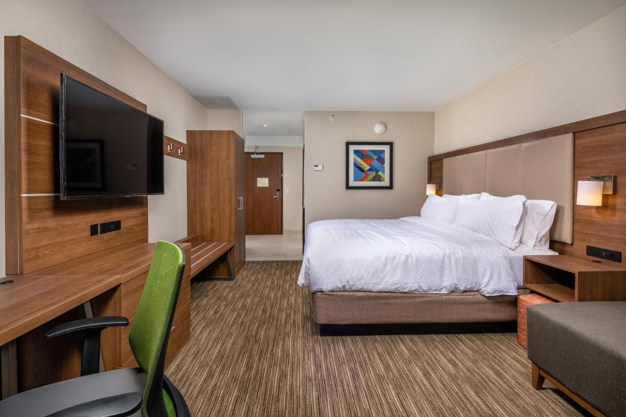 Holiday Inn Express & Suites Chatsworth By Ihg Λος Άντζελες Εξωτερικό φωτογραφία