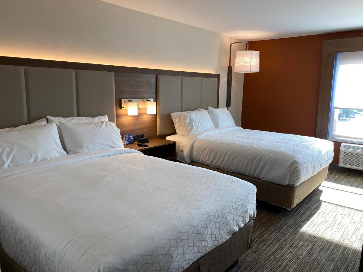 Holiday Inn Express & Suites Chatsworth By Ihg Λος Άντζελες Εξωτερικό φωτογραφία